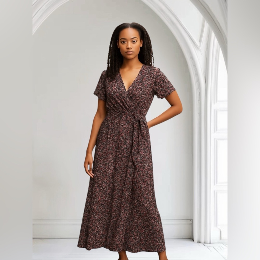Francesca's Collections Black and Red Floral Maxi Dress